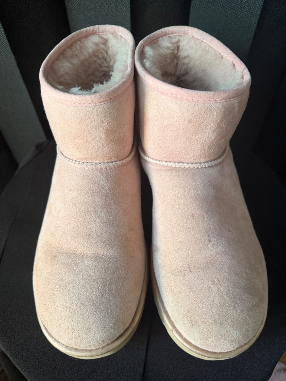 UGG Classic Mini II Pink Metallic Boots Women’s Size 10 - Picture 2 of 4